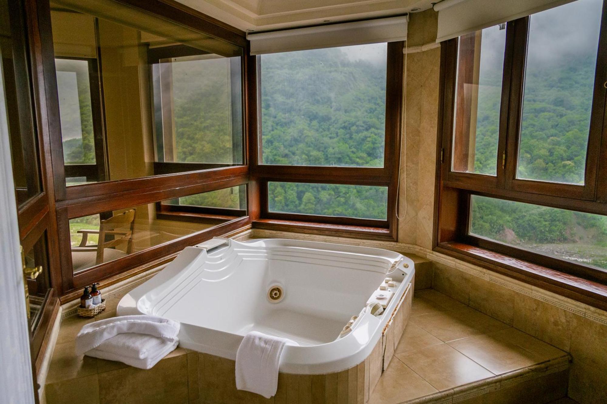 Hotel Spa Termas De Reyes ซานซัลวาดอร์ เด โฆคุย ภายนอก รูปภาพ